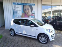 Candyweiß Gebraucht 2016 VW up! Kleinwagen | 9.780 € (Teuer)