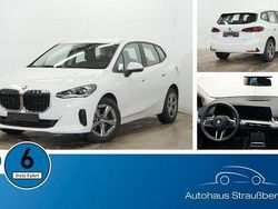 Weiß Gebraucht 2024 BMW 218 Active Tourer Luxury Line Van / Kleinbus | 28.390 € (Superpreis)