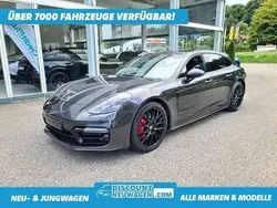 Vulkangrau metallic Gebraucht 2020 Porsche Panamera GTS Limousine | 80.790 € (Fairer Preis)