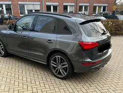 Grau Gebraucht 2016 Audi SQ5 Competition SUV | 25.990 € (Fairer Preis)