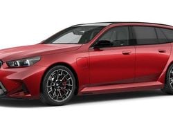Rot Gebraucht 2025 BMW M5 Comfort Edition Kombi | 133.525 € (Fairer Preis)