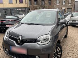 Grau Gebraucht 2020 Renault Twingo Kleinwagen | 11.000 € (Etwas zu teuer)