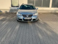 Grau Gebraucht 2008 VW Golf VI Comfortline Kombi | 3.400 € (Fairer Preis)
