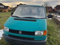 Grün Gebraucht 1993 VW T4 Van | 1.250 €