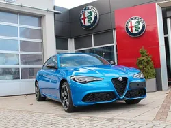 Blau Gebraucht 2023 Alfa Romeo Giulia Premium Limousine | 37.900 € (Fairer Preis)
