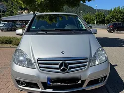 Silber Gebraucht 2010 Mercedes A180 Avantgarde Limousine | 3.700 € (Guter Preis)