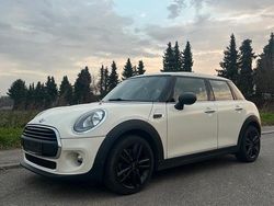 Weiß Gebraucht 2016 Mini Cooper Kleinwagen | 8.800 €