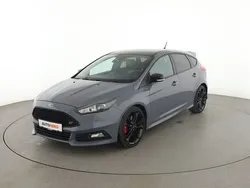 Grau Gebraucht 2018 Ford Focus ST Limousine | 20.240 € (Fairer Preis)