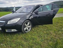 Schwarz Gebraucht 2010 Opel Insignia Sport Kombi | 5.300 € (Fairer Preis)