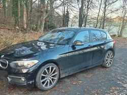 Schwarz Gebraucht 2017 BMW 118 Kleinwagen | 6.900 €