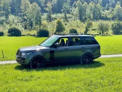 Grau Gebraucht 2017 Land Rover Range Rover Vogue SUV | 49.999 € (Fairer Preis)