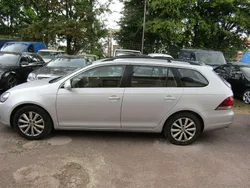 Silber Gebraucht 2011 VW Golf VI Kombi | 3.490 € (Guter Preis)