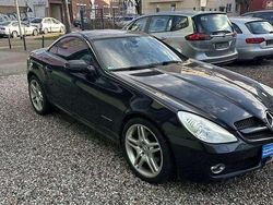 Obsidianschwarz metalliclack Gebraucht 2009 Mercedes SLK200 Cabrio | 7.899 € (Fairer Preis)