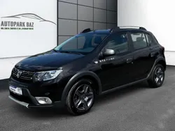 Schwarz Gebraucht 2018 Dacia Sandero Celebration Kleinwagen | 10.500 € (Fairer Preis)