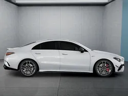 Weiß Gebraucht 2024 Mercedes CLA35 AMG AMG Limousine | 51.949 € (Teuer)