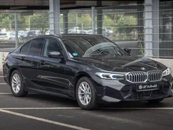 Schwarz Gebraucht 2023 BMW 318 M Sport Limousine | 36.500 € (Fairer Preis)