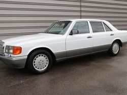 Weiß Gebraucht 1987 Mercedes 560 Limousine | 43.990 €