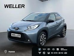 Celestite grey metallic/ dach mysticschwarz mica (grau) Neu 2025 Toyota Aygo Kleinwagen | 17.480 €