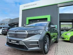 Grau Gebraucht 2025 Skoda Enyaq iV LAURIN & KLEMENT SUV | 50.900 € (Fairer Preis)