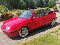 Rot Gebraucht 1999 VW Golf Cabriolet Cabrio | 4.999 €