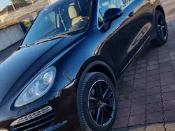Schwarz Gebraucht 2012 Porsche Cayenne SUV | 17.500 €