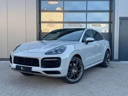 Grau Gebraucht 2019 Porsche Cayenne SUV | 78.990 €