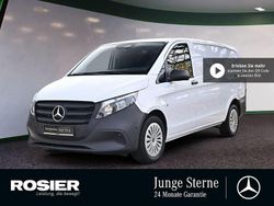 Weiss / arktikweiss Gebraucht 2024 Mercedes Vito Van / Kleinbus | 33.618 € (Fairer Preis)