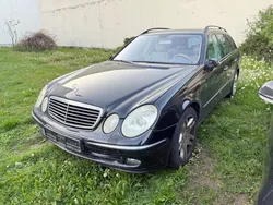 Schwarz Gebraucht 2005 Mercedes E320 Limousine | 2.990 € (Guter Preis)