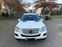 Weiß Gebraucht 2008 Mercedes ML280 SUV | 7.950 € (Fairer Preis)