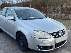 Grau Gebraucht 2007 VW Jetta Limousine | 1.599 € (Guter Preis)
