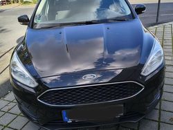 Schwarz Gebraucht 2018 Ford Focus Business Edition Kombi | 7.600 € (Guter Preis)