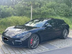 Schwarz Gebraucht 2019 Porsche Panamera GTS Sport Turismo Limousine | 86.000 € (Fairer Preis)