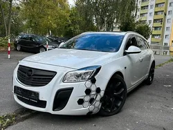 Weiß Gebraucht 2012 Opel Insignia OPC Kombi | 6.000 € (Superpreis)
