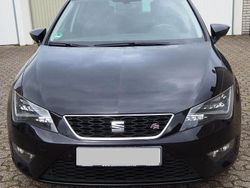 Schwarz Gebraucht 2015 Seat Leon FR Limousine | 10.750 € (Fairer Preis)