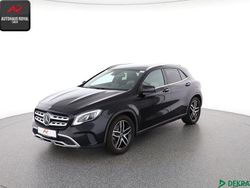 Schwarz (metallic) Gebraucht 2017 Mercedes GLA250 SUV | 23.840 € (Fairer Preis)