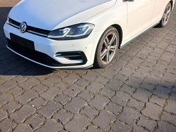 Weiß Gebraucht 2019 VW Golf VII Highline Kombi | 15.351 € (Fairer Preis)