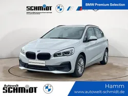 Mineralweiß Gebraucht 2019 BMW 218 Active Tourer Performance Van / Kleinbus | 18.488 € (Fairer Preis)
