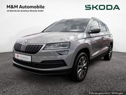 Stahlgrau Gebraucht 2021 Skoda Karoq Clever SUV | 23.780 € (Fairer Preis)
