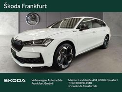 Weiß Neu 2025 Skoda Superb SportLine Kombi | 58.980 €