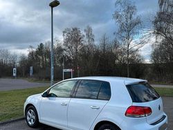 Weiß Gebraucht 2009 VW Golf Limousine | 4.700 € (Etwas zu teuer)