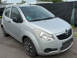 Silber Gebraucht 2010 Opel Agila Limousine | 1.500 € (Guter Preis)