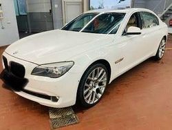 Weiß Gebraucht 2010 BMW 750L Sport Line Limousine | 12.500 € (Superpreis)