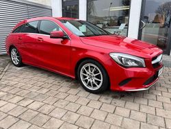 Rot Gebraucht 2018 Mercedes CLA180 Limousine | 14.900 € (Superpreis)