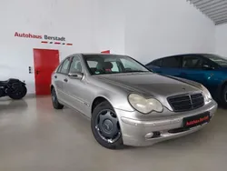 Silber Gebraucht 2002 Mercedes C180 Limousine | 2.600 € (Guter Preis)