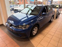 Blau Neu 2025 VW Polo Limousine | 19.990 € (Fairer Preis)