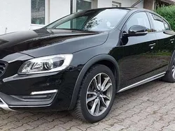 Schwarz Gebraucht 2016 Volvo S60 CC Limousine | 18.490 €