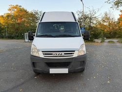 Weiß Gebraucht 2009 Iveco Daily Van / Kleinbus | 4.800 € (Superpreis)