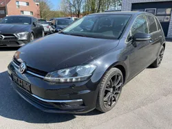 Schwarz Gebraucht 2017 VW Golf VII Sound Limousine | 12.990 € (Guter Preis)