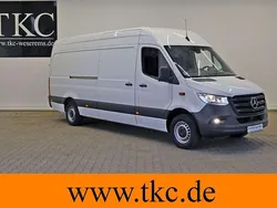 Weiß Gebraucht 2023 Mercedes Sprinter Van | 29.036 € (Guter Preis)
