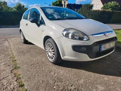 Weiß Gebraucht 2010 Fiat Punto Evo Kleinwagen | 1.750 € (Guter Preis)